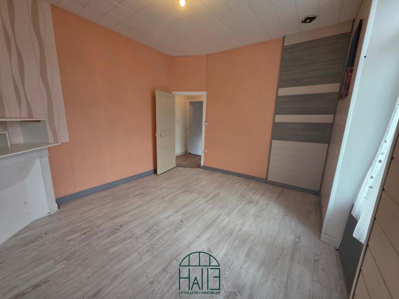 Demeure - 91 m² - 5 pièces