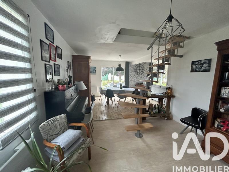 Maison - 162 m² - 5 pièces