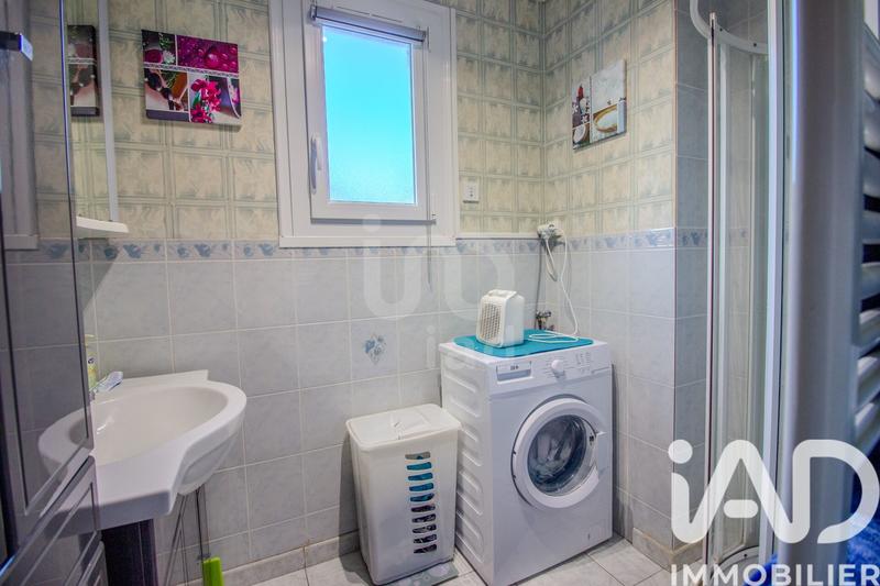 Maison - 94 m² - 6 pièces