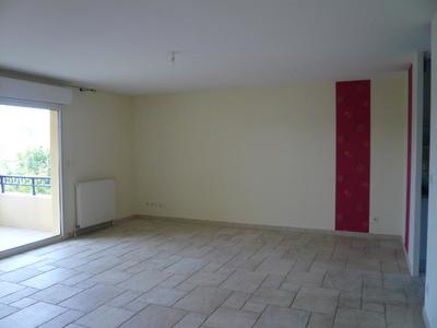 Appartement - 77 m² - 3 pièces