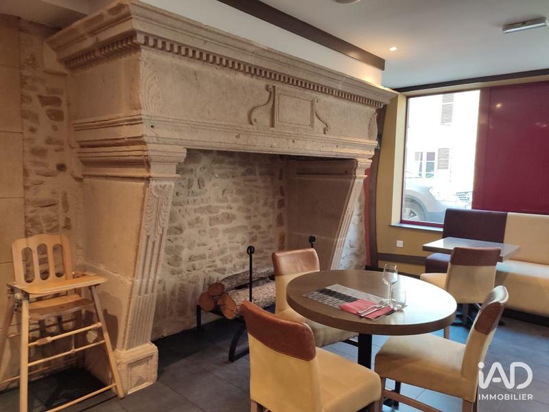 Local commercial - 1 200 m²