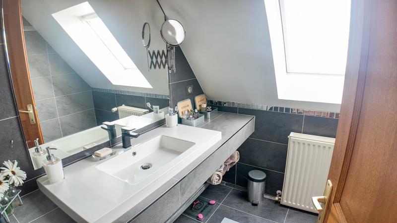 Maison contemporaine - 191 m² - 5 pièces