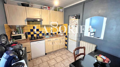 Maison - 82 m² - 5 pièces