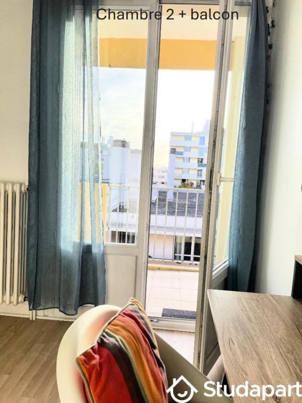 Chambre - 12 m² - 1 pièce