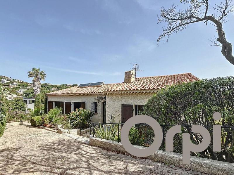 Maison - 160 m² - 5 pièces