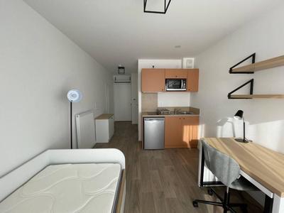 Studio - 17 m² - 1 pièce