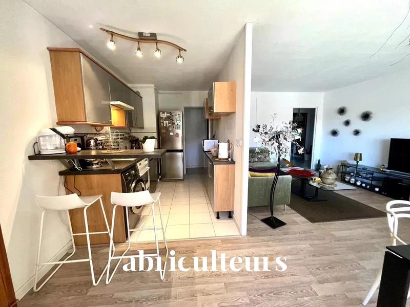 Appartement - 73 m² - 3 pièces