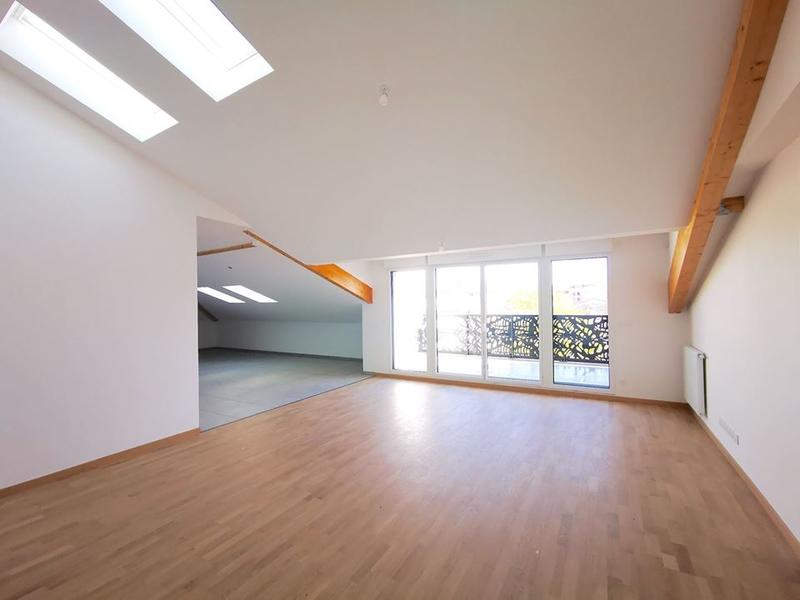 Appartement - 120 m² - 4 pièces