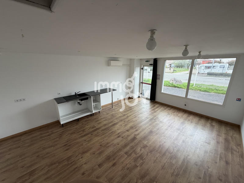 Local commercial - 65 m² - 2 pièces