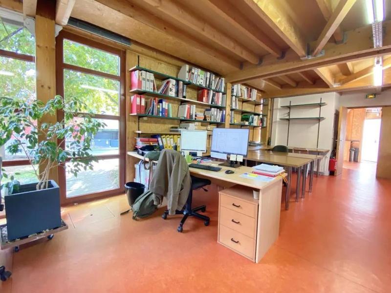 Bureau - 89 m²