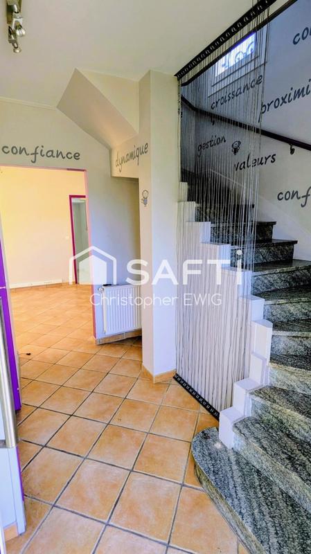 Maison - 180 m² - 6 pièces