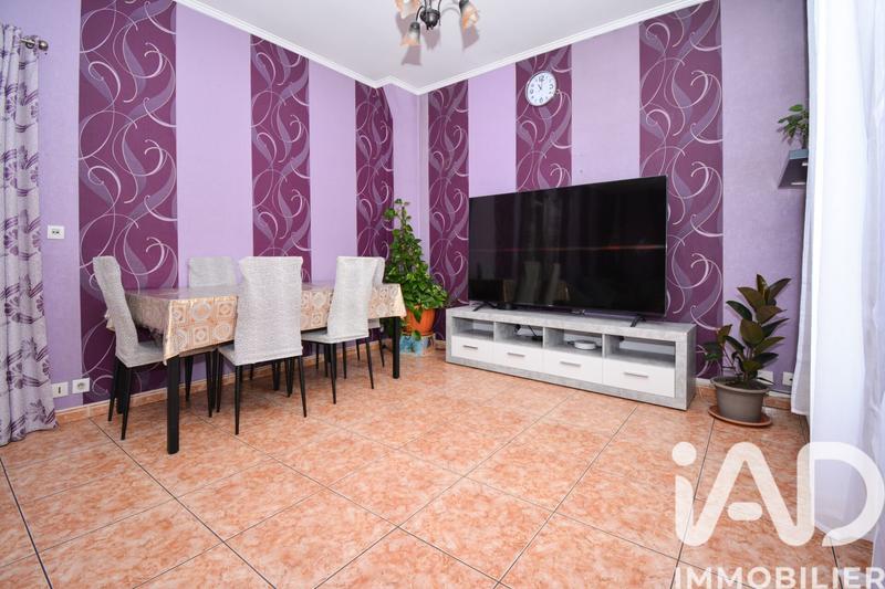 Maison - 89 m² - 5 pièces