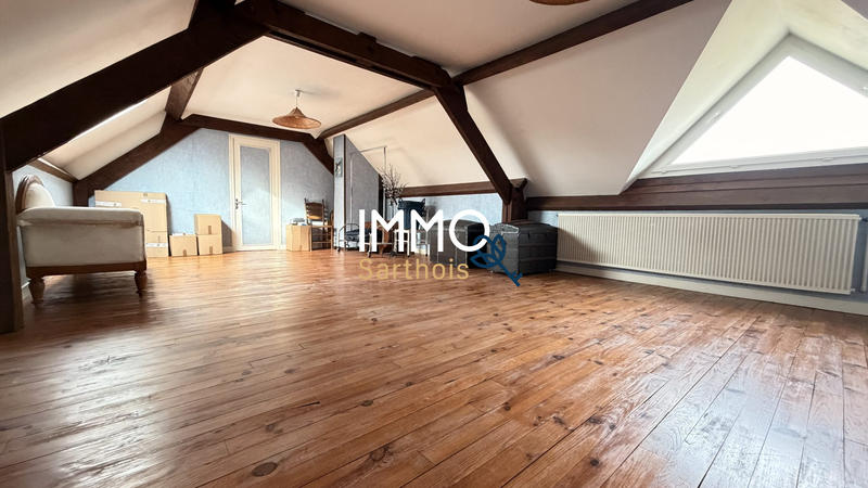 Maison - 184 m² - 6 pièces