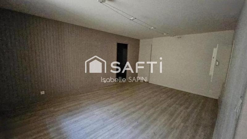 Local commercial - 565 m² - 10 pièces