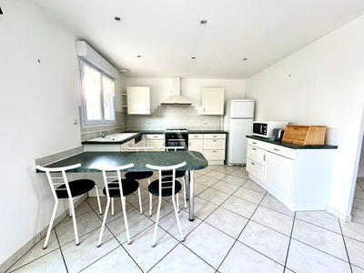 Maison - 88 m² - 4 pièces