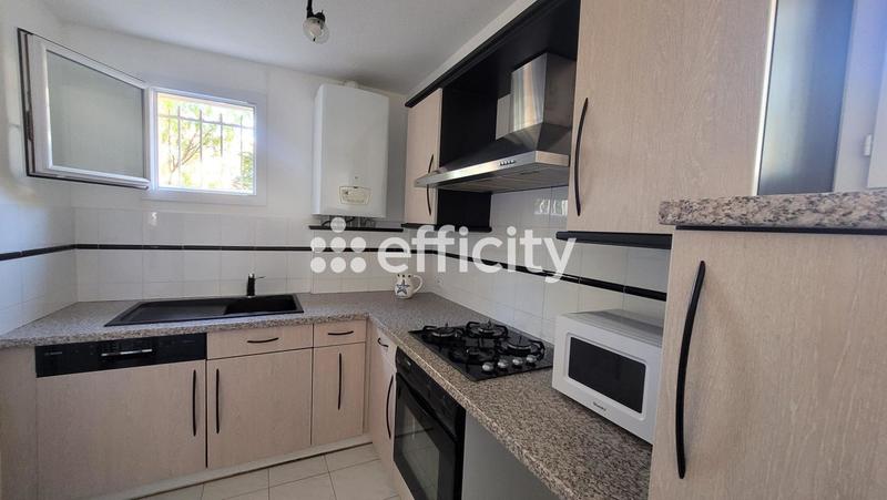 Pavillon - 85 m² - 4 pièces