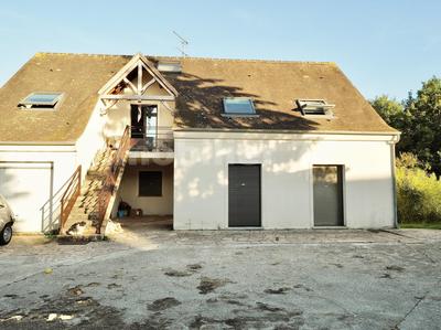 Propriété - 300 m² - 13 pièces