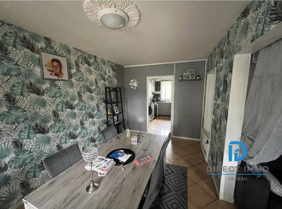 Maison - 85 m² - 5 pièces