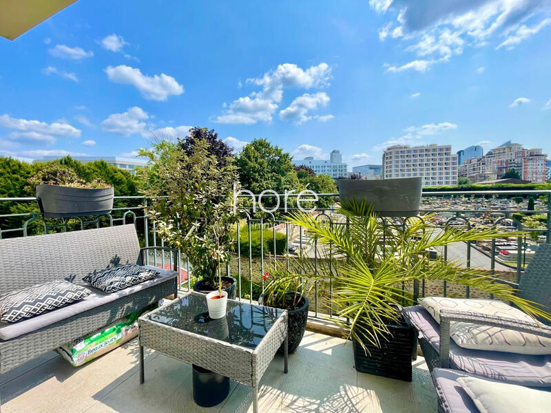 Appartement - 90 m² - 4 pièces