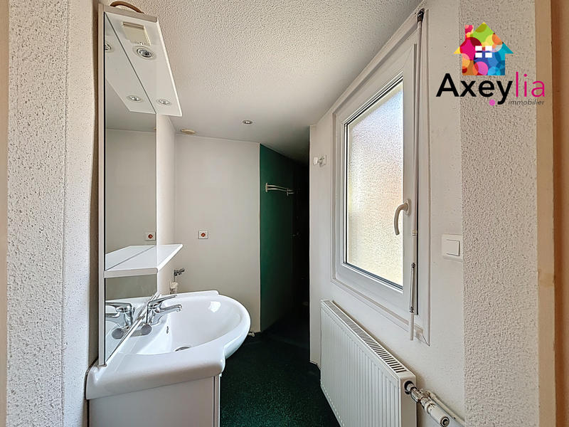 Appartement - 84 m² - 5 pièces