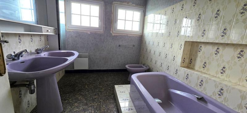 Propriété - 178 m² - 8 pièces