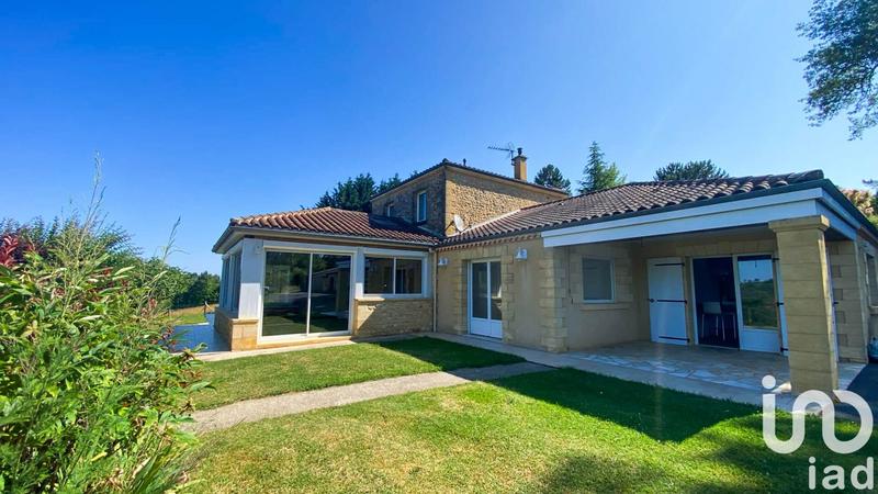 Maison - 172 m² - 7 pièces