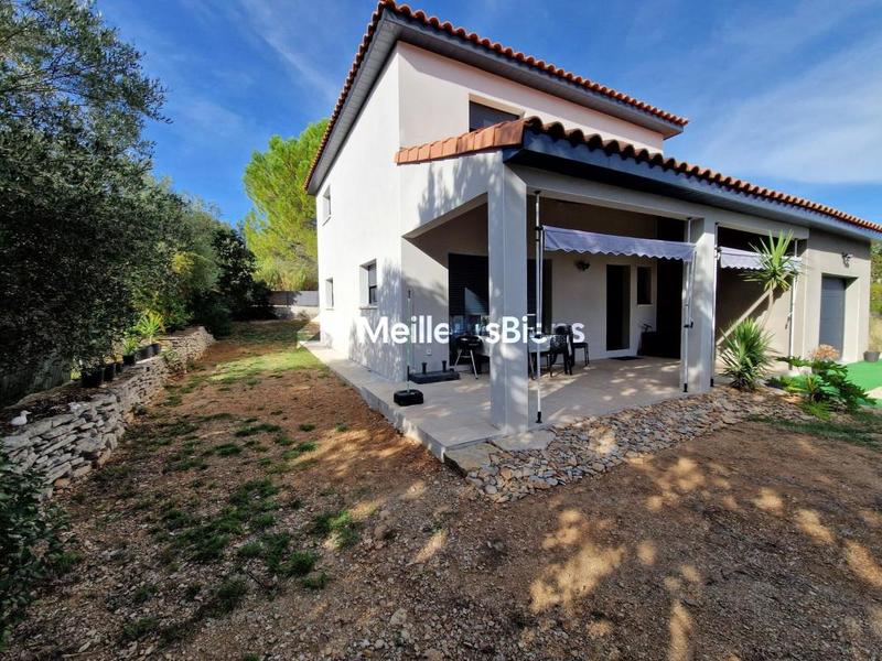 Maison - 105 m² - 4 pièces