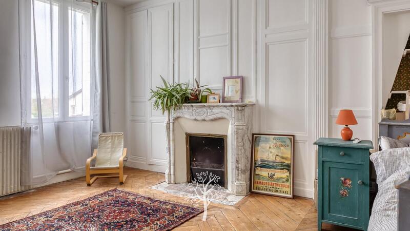 Maison - 210 m² - 5 pièces