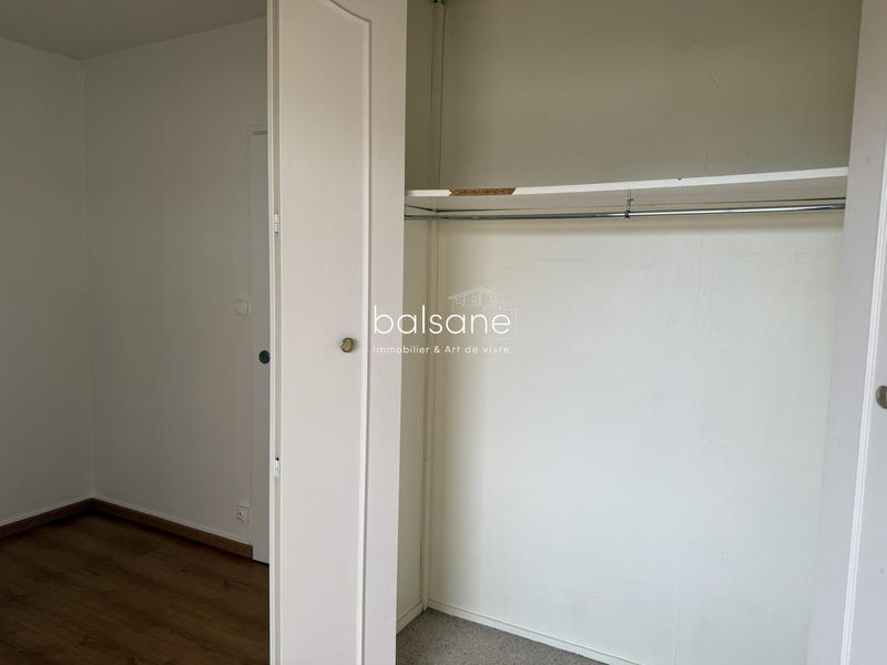 Appartement - 81 m² - 4 pièces