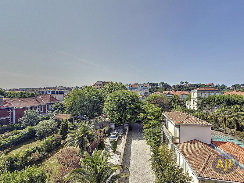 Appartement - 88 m² - 3 pièces