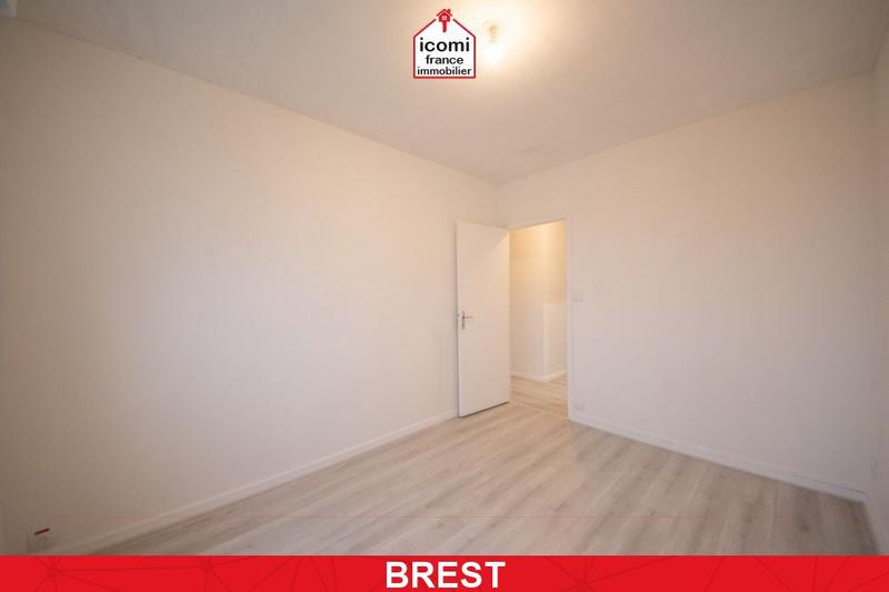Appartement - 100 m² - 5 pièces