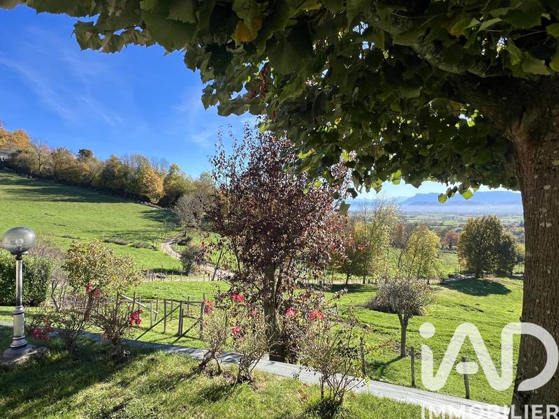 Maison - 190 m² - 7 pièces