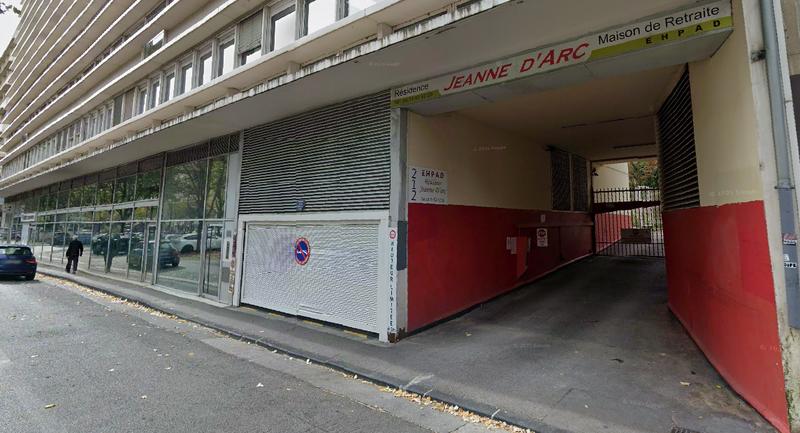 Parking / Garage - 18 m²