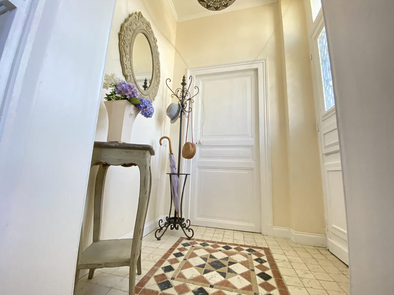 Maison - 171 m² - 8 pièces