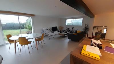 Maison - 160 m² - 6 pièces