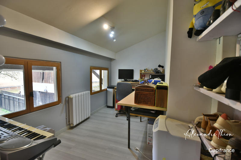 Maison - 160 m² - 5 pièces