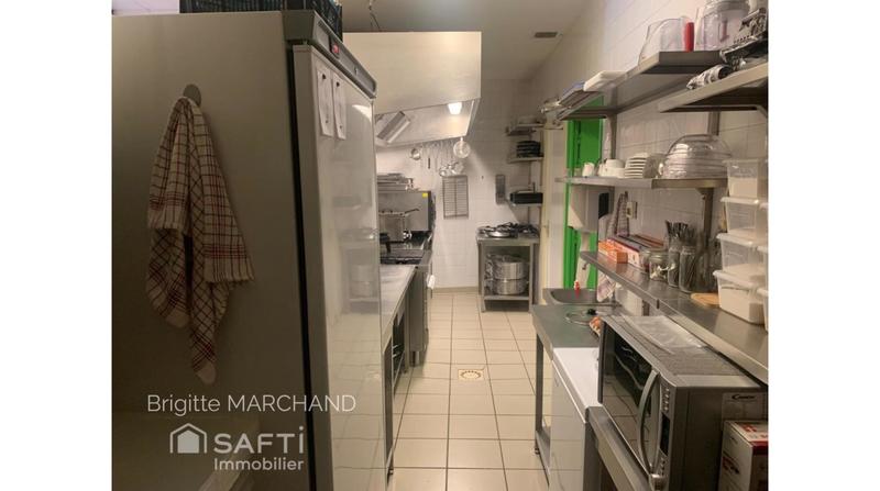 Local commercial - 220 m² - 5 pièces