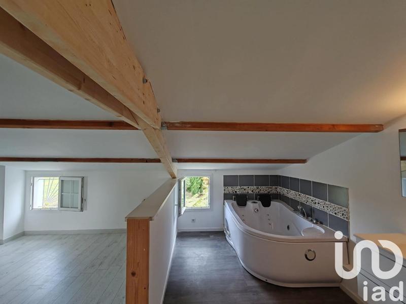 Maison - 165 m² - 6 pièces