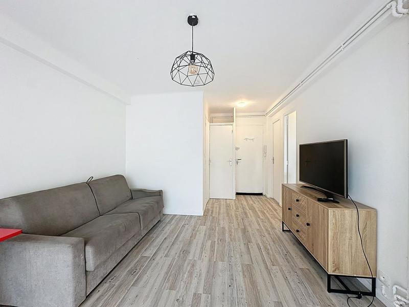 Studio - 24 m² - 1 pièce