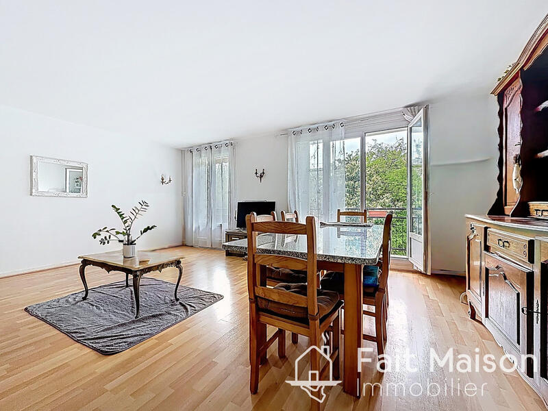 Appartement - 72 m² - 3 pièces