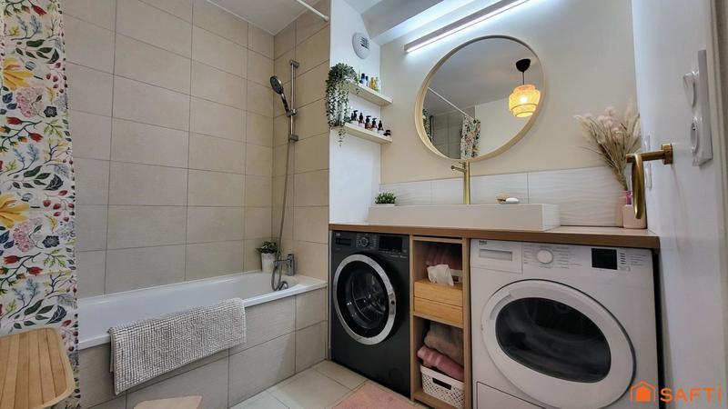 Appartement - 80 m² - 4 pièces