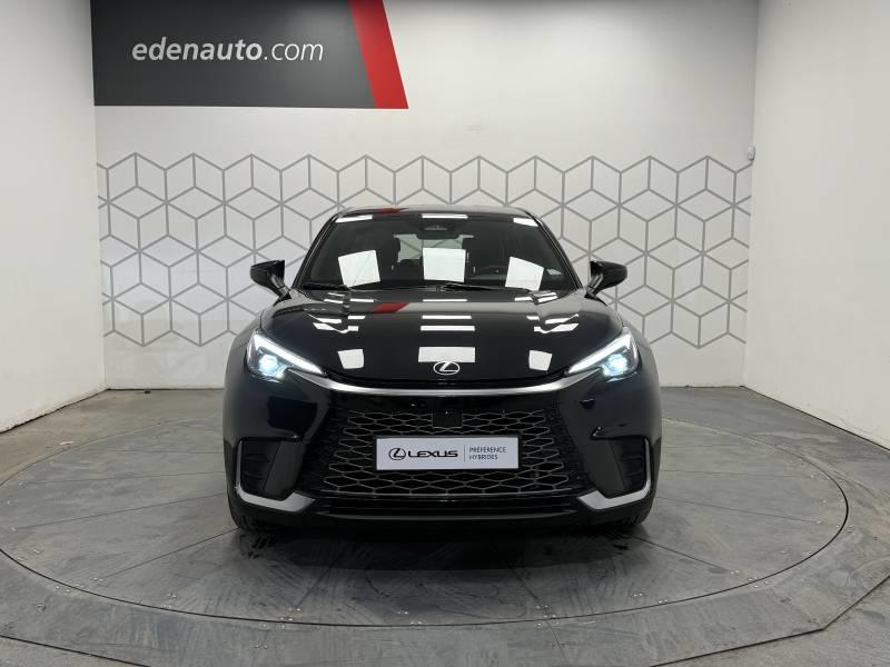 Lexus Lbx 2wd Elegant