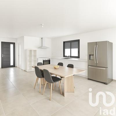 Maison - 108 m² - 4 pièces