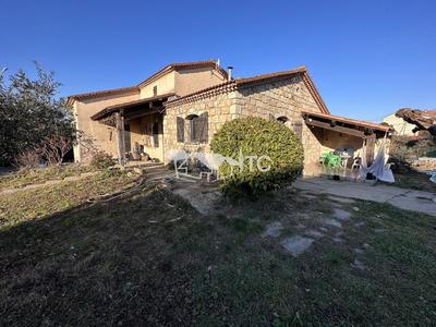 Villa - 102 m² - 5 pièces