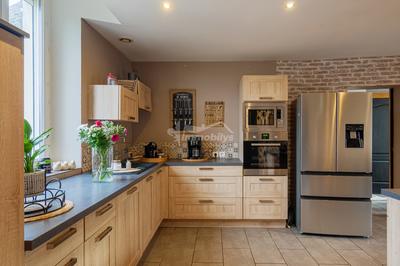 Maison - 179 m² - 5 pièces