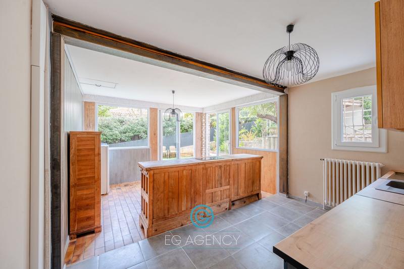 Maison - 162 m² - 7 pièces