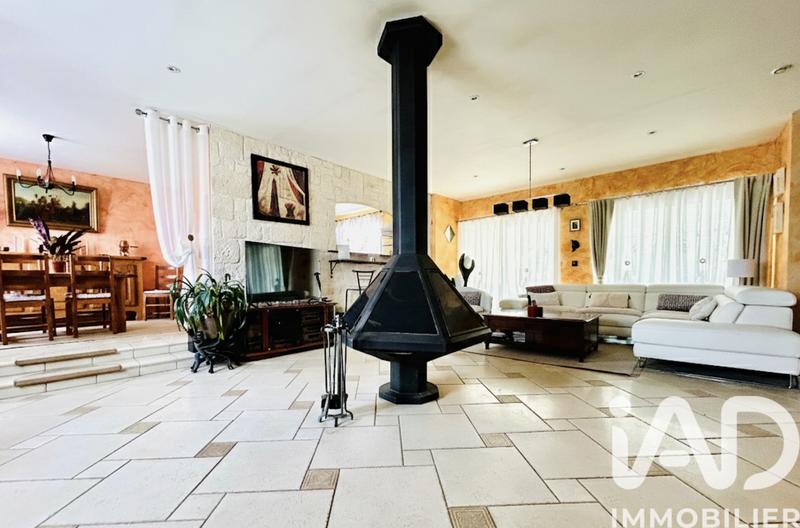 Maison - 155 m² - 5 pièces