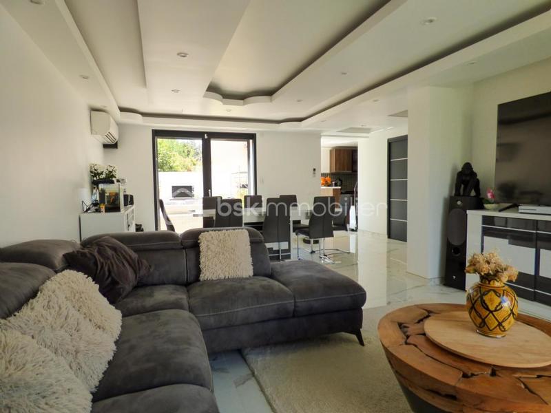 Villa - 133 m² - 6 pièces