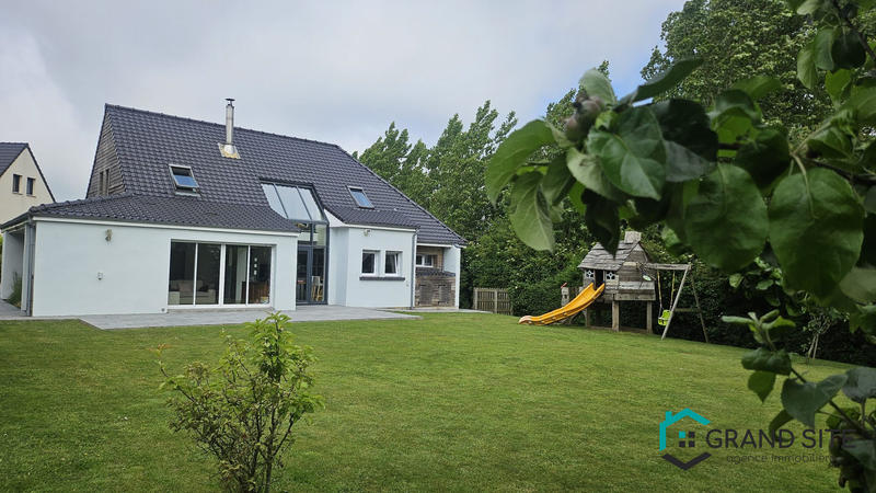 Maison - 147 m² - 6 pièces