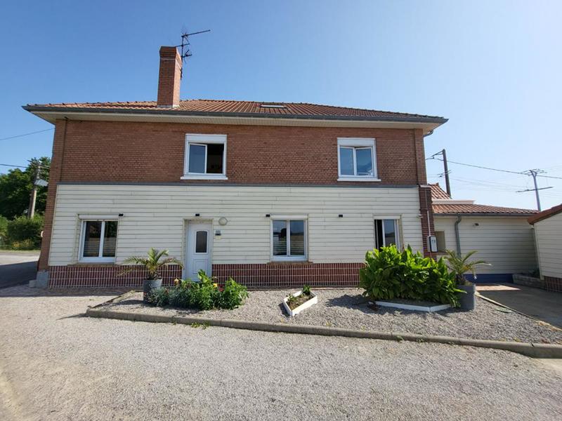Maison - 166 m² - 7 pièces